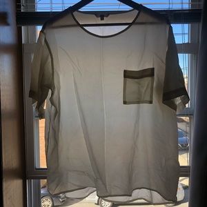 Uniqlo relaxed boxy silk pocket top size large